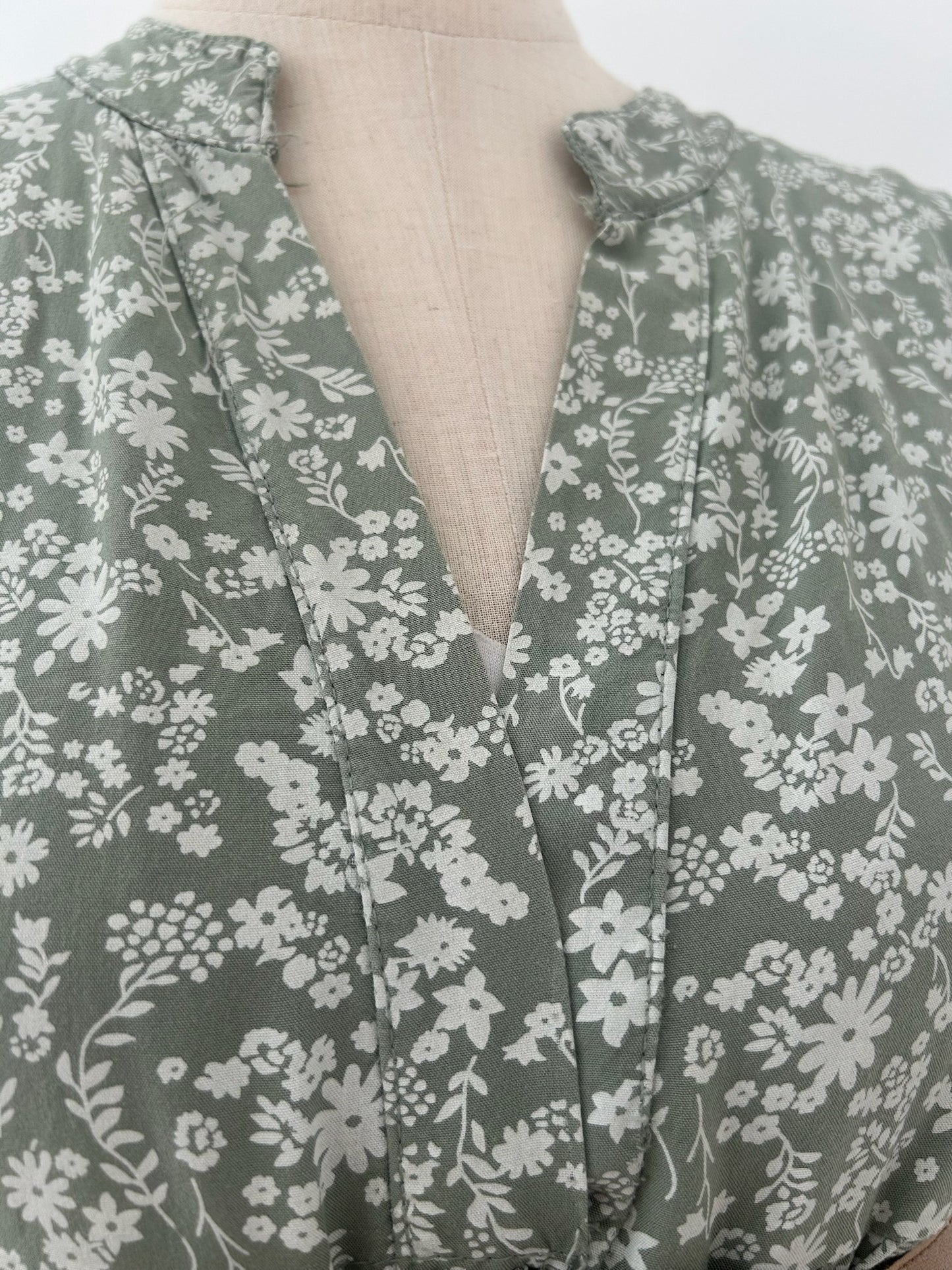 Green Floral Dress by MADE IN ITALY- Size M