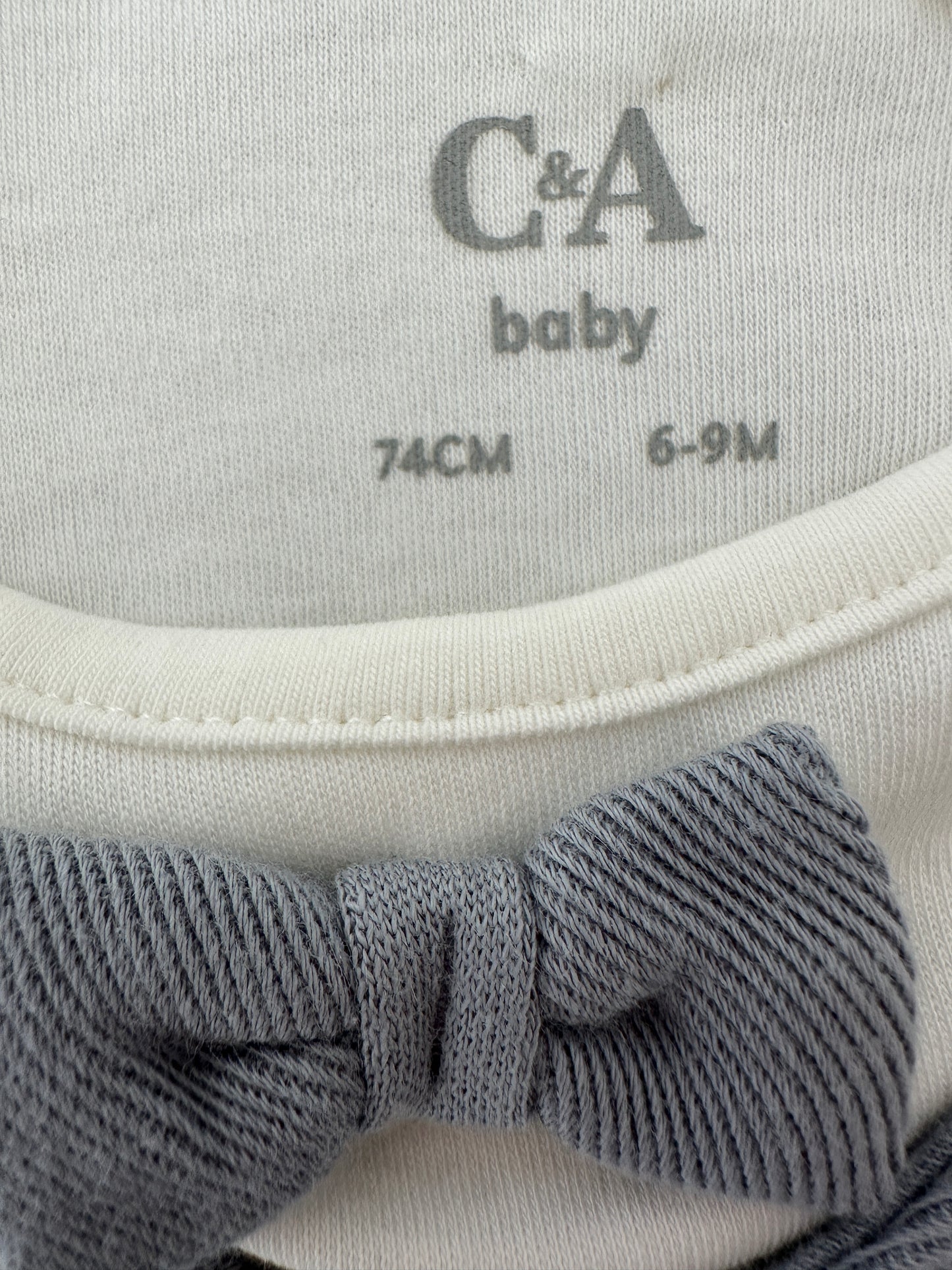 Set by C&A- Size 6-months