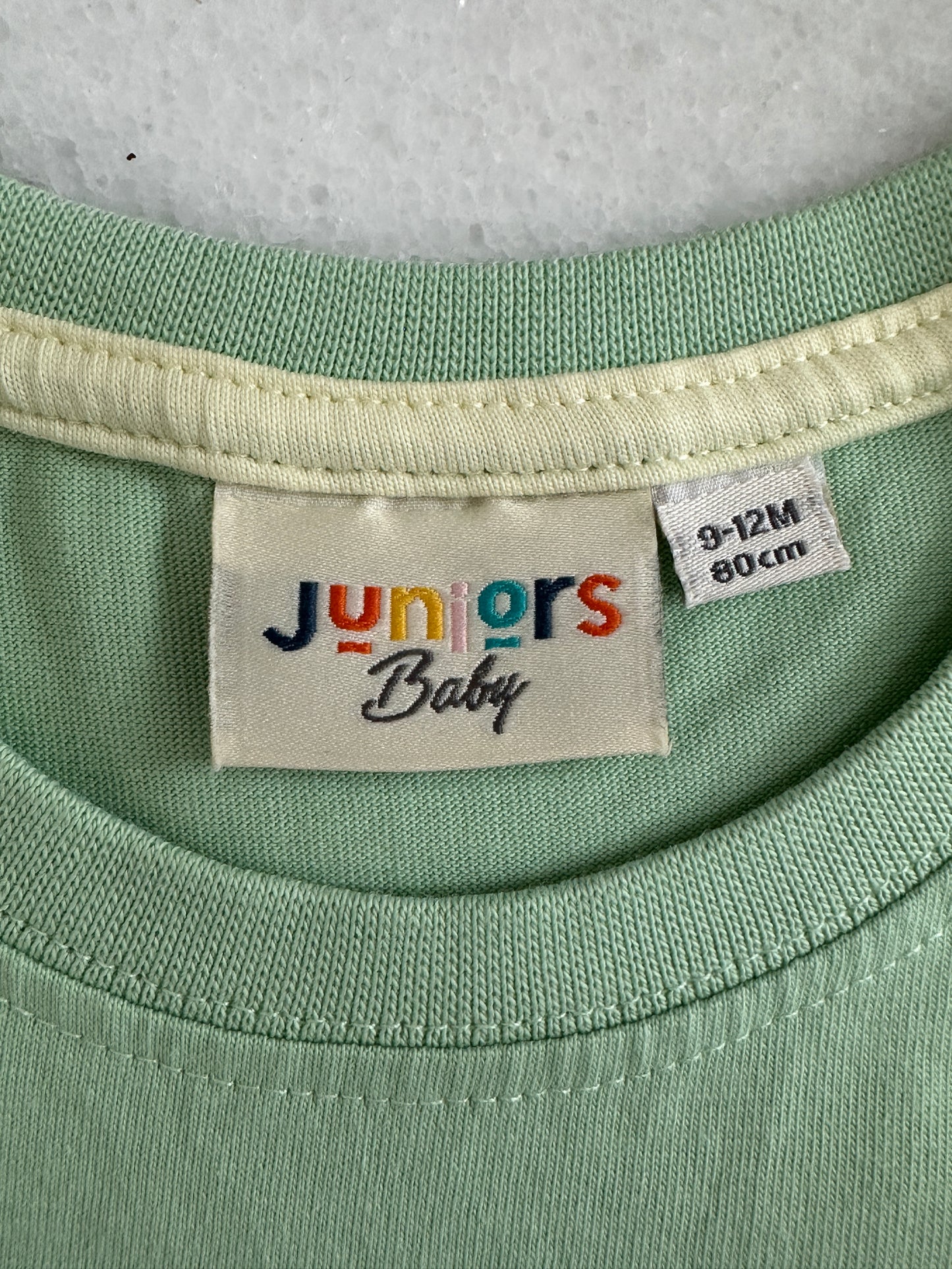 Top green by Juniors - Size 9 months