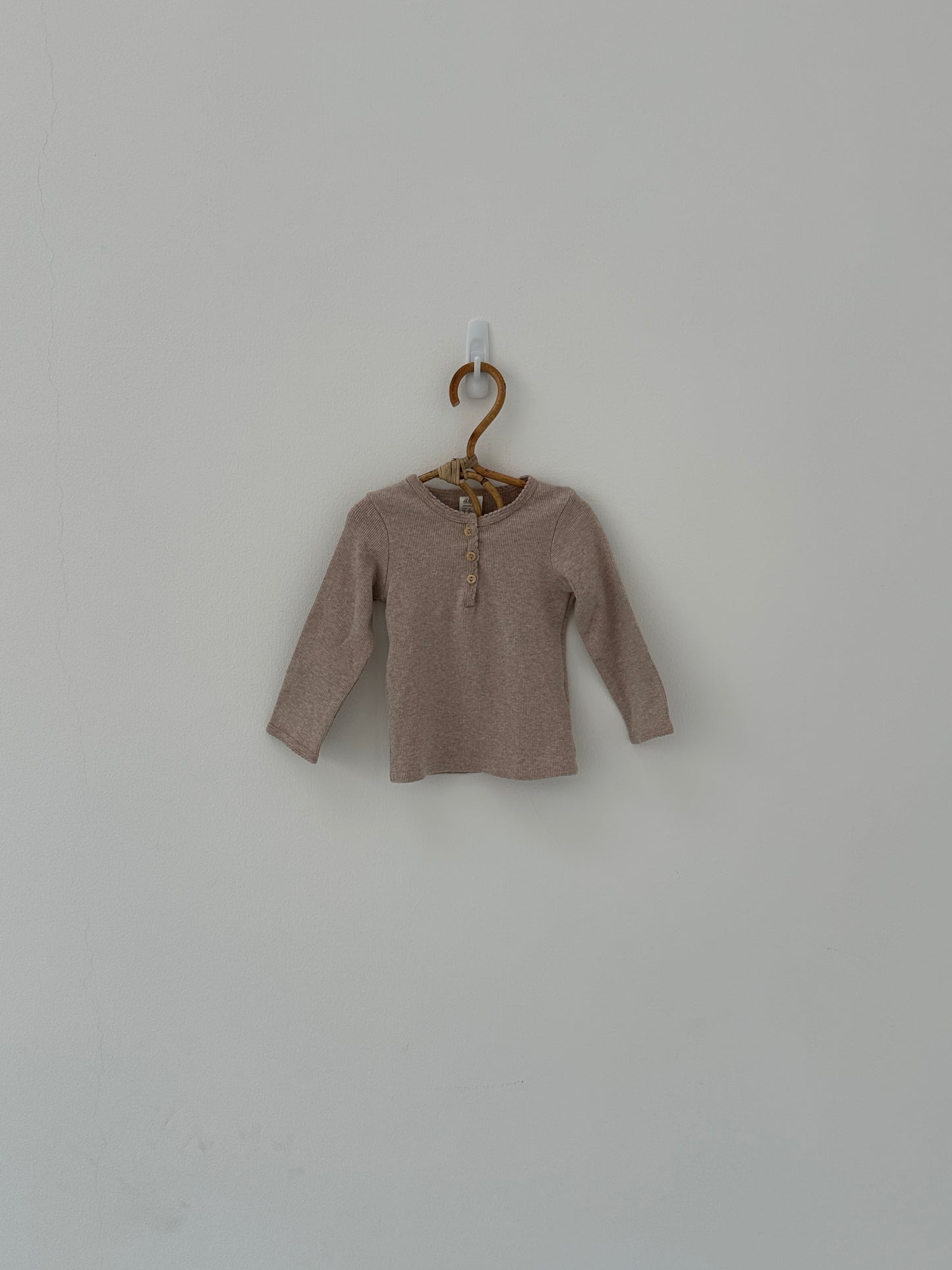 Top by H&M - Size 6 months
