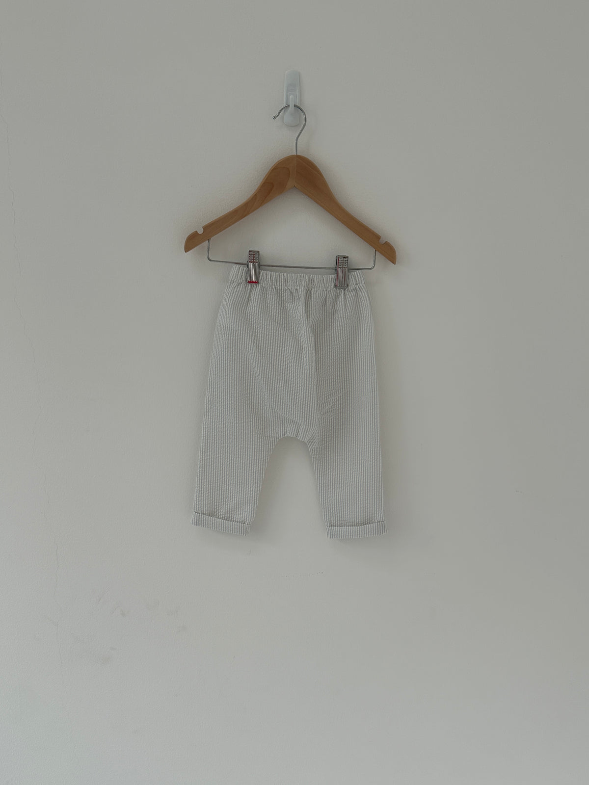 The little white company Grey Summer Trousers-Leggings - 9 months