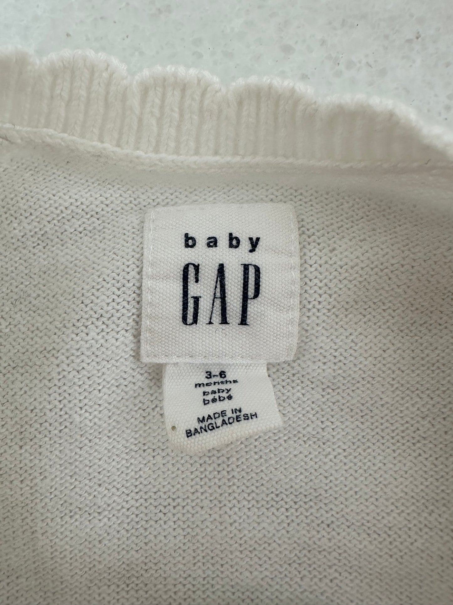 Cardigan by Gap - Size 3 months