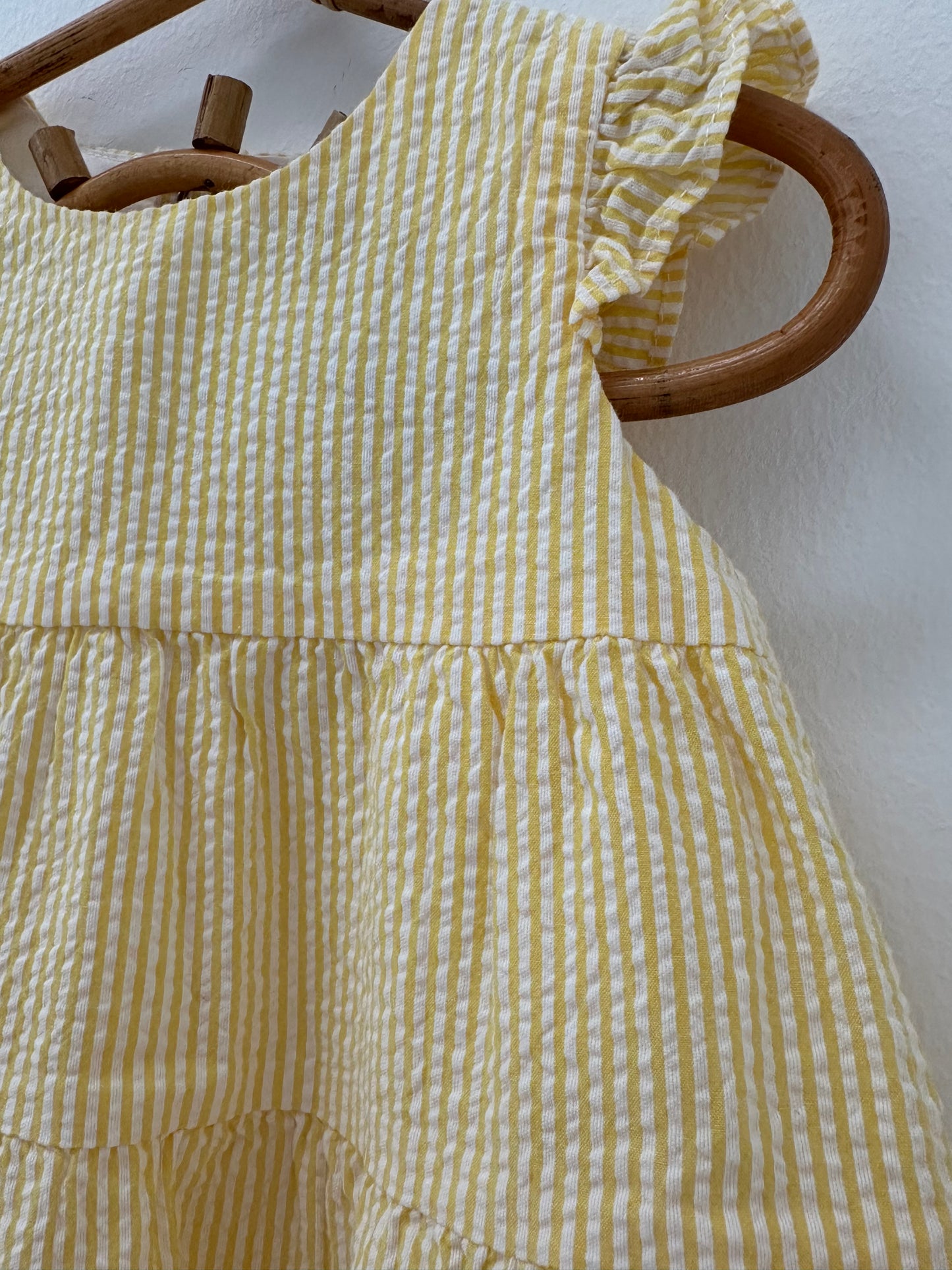 Dress yellow by Petit Bateau - Size 6 months