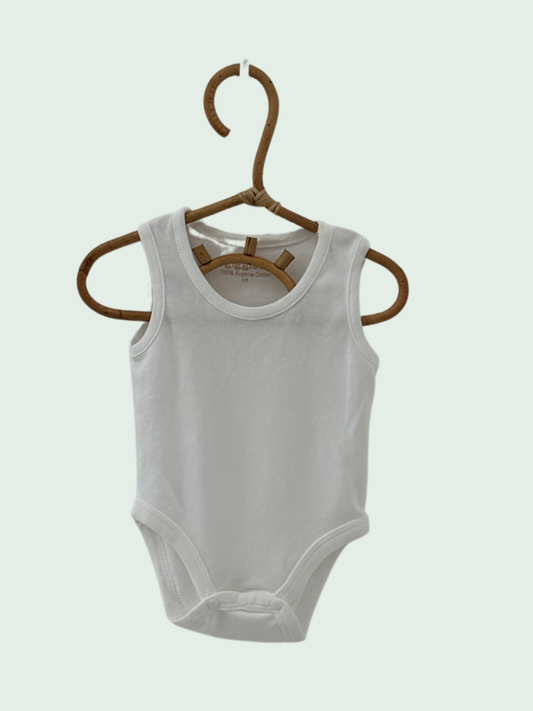 Body by Giggles - Size NB